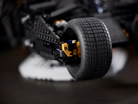 Lego DC 76240 Batman Batmobil Tumbler, 10 image