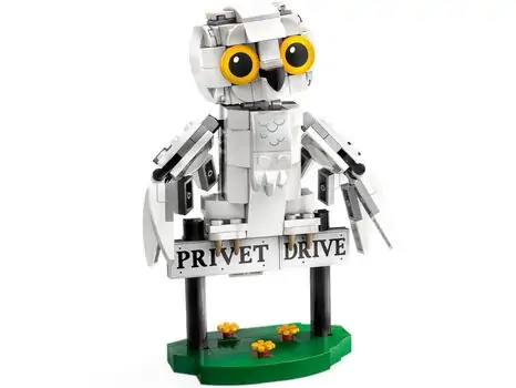 Lego Harry Potter 76425 Hedwig™ at 4 Privet Drive, 3 image