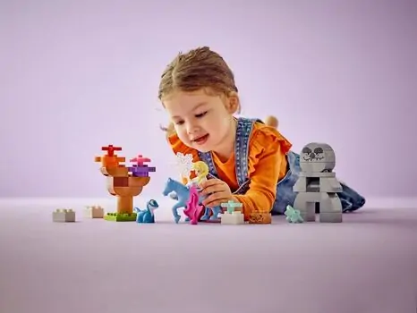 Lego Duplo 10418 Elsa & Bruni in the Enchanted Forest, 6 image
