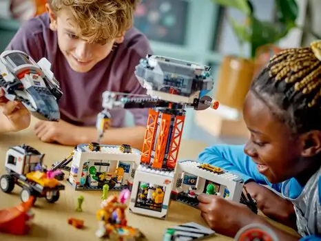 Lego City 60434 Space Base and Rocket Launchpad, 9 image
