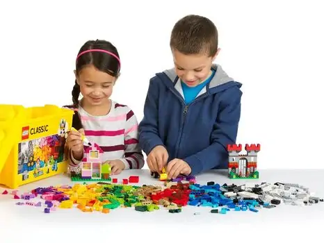 LEGO Classic 10698 Large Creative Brick Box, 13 image