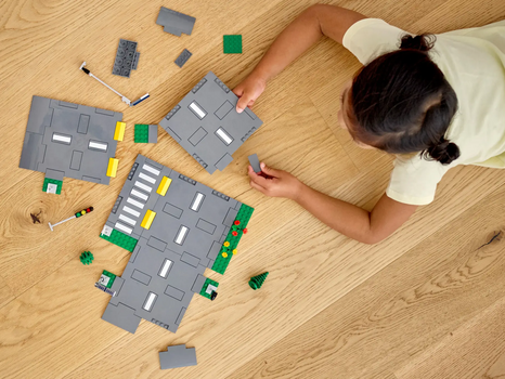 Lego City 60304 Road Plates, 9 image