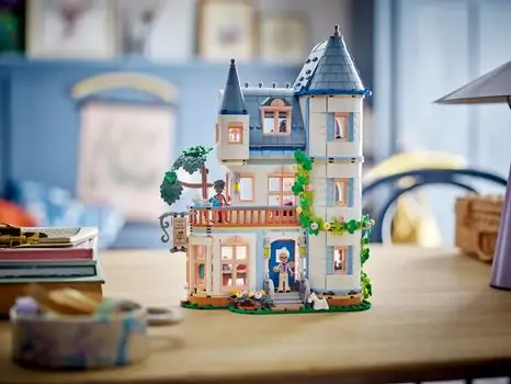 Lego Friends 42638 Castle Bed and Breakfast, 6 image