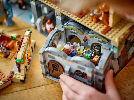 LEGO Harry Potter 76435 Hogwarts™ Castle: The Great Hall, 10 image