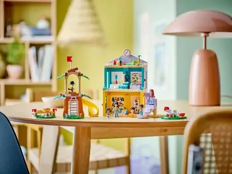 Lego Friends 42636 Heartlake City Preschool, 11 image
