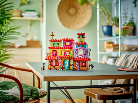 Lego Disney 43245 The Magical Madrigal House, 7 image