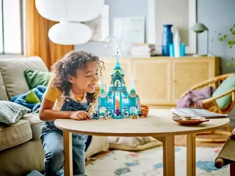 Lego Disney 43244 Elsa's Ice Palace, 6 image