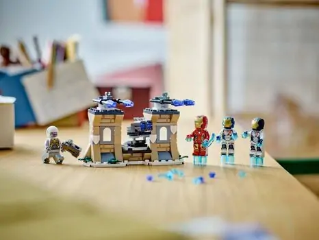 Lego Super Heroes 76288 Iron Man & Iron Legion vs. Hydra Soldier, 9 image