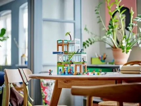 Lego City 60365 Apartment Building, 12 image