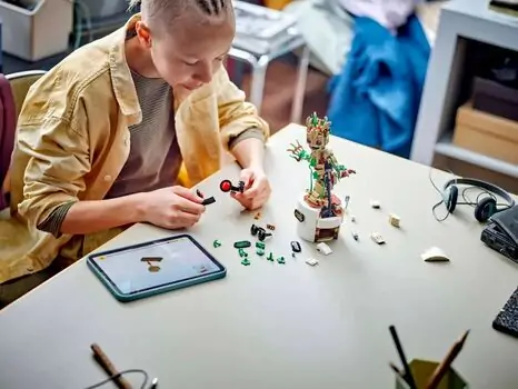 Lego Super Heroes 76297 Dancing Groot, 7 image