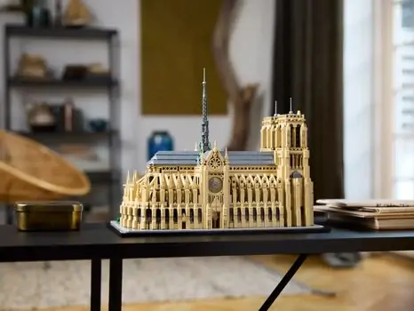 Lego Architecture 21061 Notre-Dame de Paris, 13 image