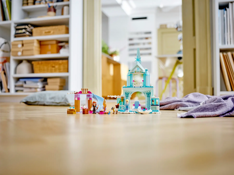 Lego Disney 43238 Elsa's Frozen Castle, 6 image