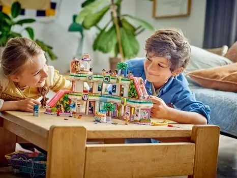 Lego Friends 42604 Heartlake City Shopping Mall, 10 image