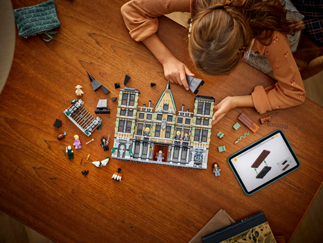 LEGO Harry Potter 76453 Malfoy Manor, 3 image