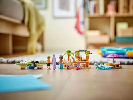 Lego Friends 42672 Creative Beach and Travel Suitcase, 8 image