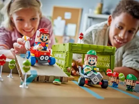 Lego Super Mario 72034 Mario Kart™ – Baby Mario vs. Baby Luigi, 8 image