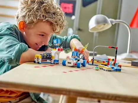 Lego Super Mario 72035 Mario Kart™ – Toad's Garage, 8 image