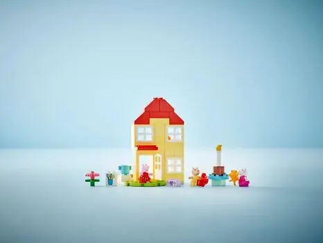 LEGO Duplo 10433 Peppa Pig Birthday House, 8 image