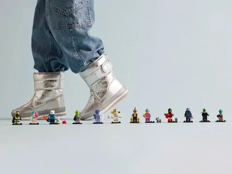 Lego Minifigures 71046 Series 26 Space, 10 image