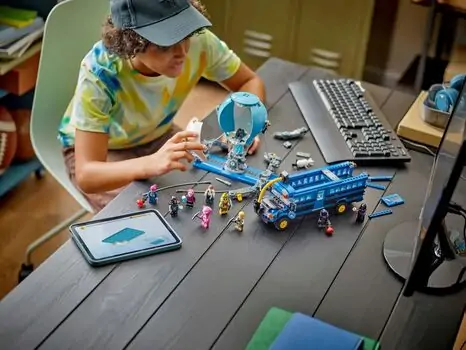Lego Fortnite 77073 Battle Bus, 7 image