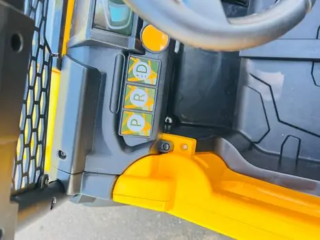 RZR Sport Jeep Yellow - ელექტრო მანქანა კაუჩუკის საბურავებით, 9 image