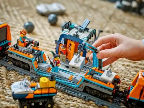 Lego City 60470 Explorers' Arctic Polar Express Train, 8 image