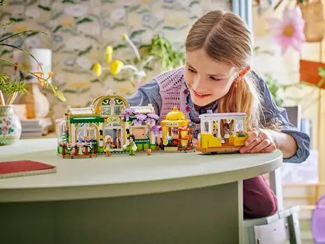 Lego Friends 42671 Plant Café & Flower Shop, 6 image