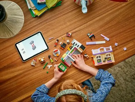 Lego Friends 42653 Music Store & Apartment, 10 image