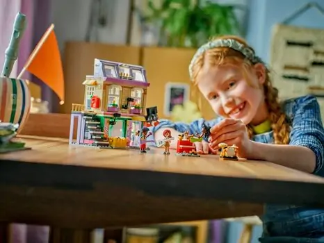 Lego Friends 42653 Music Store & Apartment, 7 image