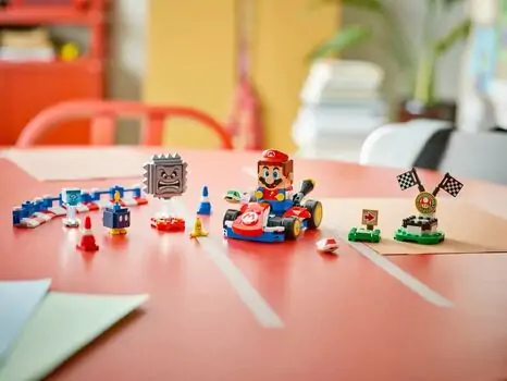 Lego Super Mario 72043 Mario Kart™ – Interactive LEGO® Mario™ & Standard Kart, 11 image