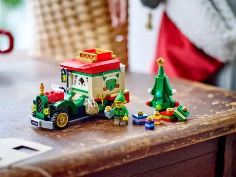 Lego Christmas 40746 Santa's Delivery Truck, 4 image