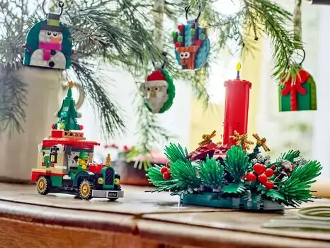 Lego Christmas 40746 Santa's Delivery Truck, 6 image