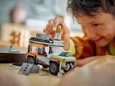 Lego City 60447 Off-Road 4x4 Mountain Truck, 8 image