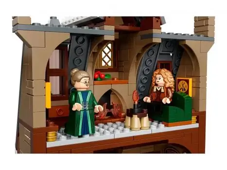 LEGO Harry Potter 76388  Hogsmeade™ Village Visit, 11 image
