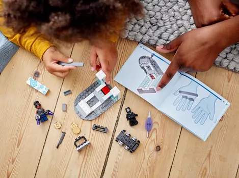 LEGO Super Heroes 76212  Shuri's Lab, 9 image