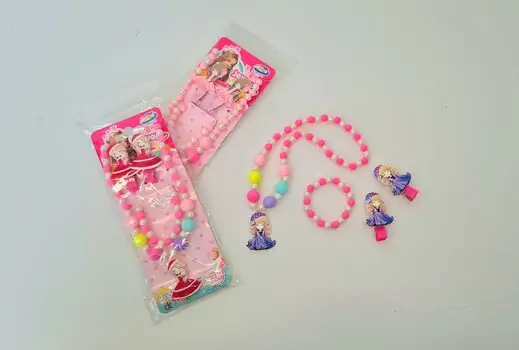 Birlik Toys E4-7 ყელსაბამის და სამაჯურის ნაკრები