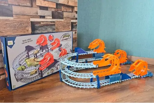 Rapid World Track With Double -Sided Car - სათამაშო ტრასა, 7 image