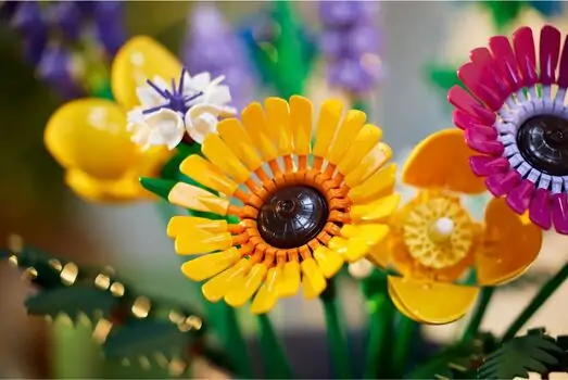Lego Icons 10313 Wildflower Bouquet, 11 image
