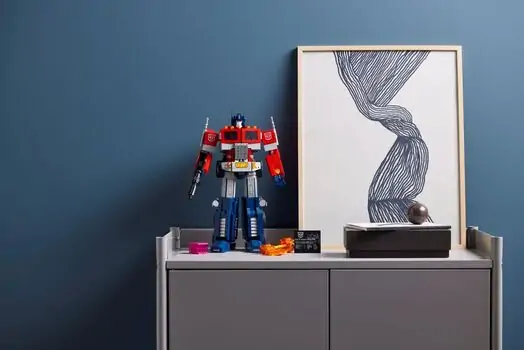 Lego Icons 10302 Optimus Prime, 12 image