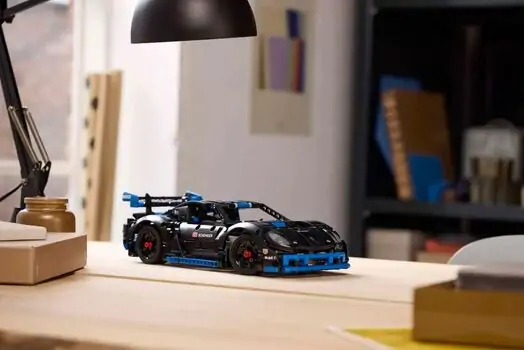 Lego Technic 42176 Porsche GT4 e-Performance Race Car, 11 image