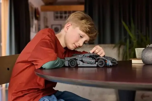 Lego Technic 42173 Koenigsegg Jesko Absolut Grey Hypercar, 9 image