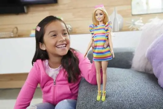 Barbie Doll Fashionista with Blond Hair, Braces, Rainbow Dress  - ბარბის თოჯინა, 3 image