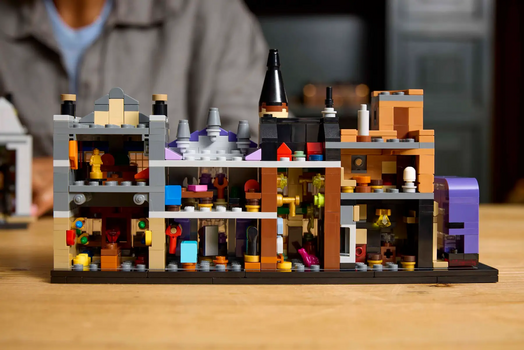 LEGO Harry Potter 76444 Diagon Alley™ Wizarding Shops, 5 image