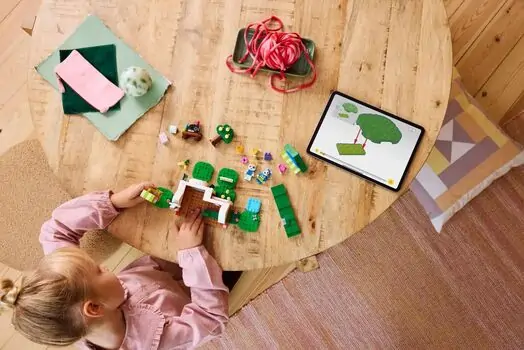 Lego Animal Crossing 77055 Able Sisters Clothing Shop, 12 image