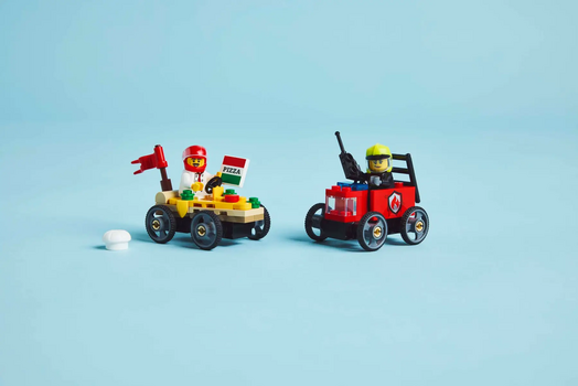 LEGO City 60458 Pizza vs. Fire Truck Race Car Pack, 6 image