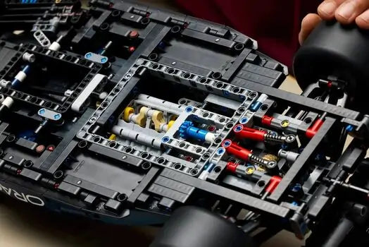 Lego Technic 42206 Oracle Red Bull Racing RB20 F1 Car, 11 image