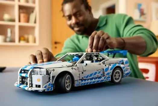 Lego Technic 42210 2 Fast 2 Furious Nissan Skyline GT-R (R34) Car, 8 image
