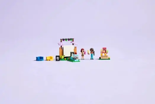 Lego Friends 42642 Friendship Movie Night, 8 image