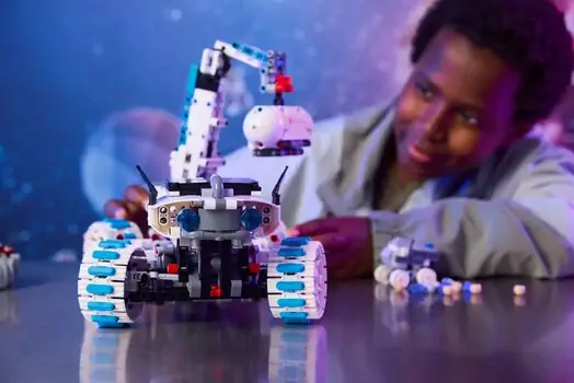 Lego Technic 42211 Lunar Outpost® Moon Rover Space Vehicle, 12 image