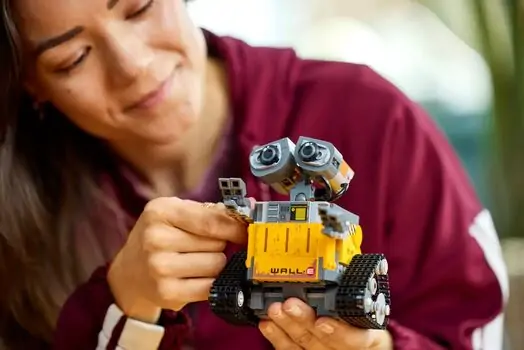 Lego Disney 43279 WALL-E and EVE, 9 image